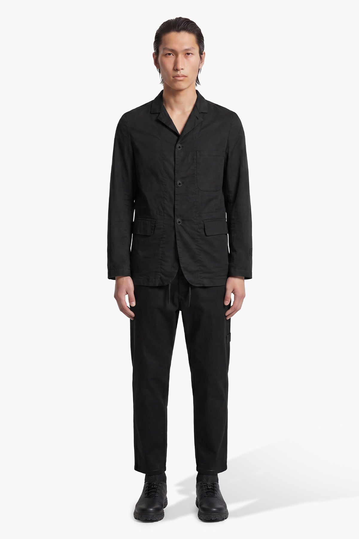 ZERUM BLAZER - BLACK