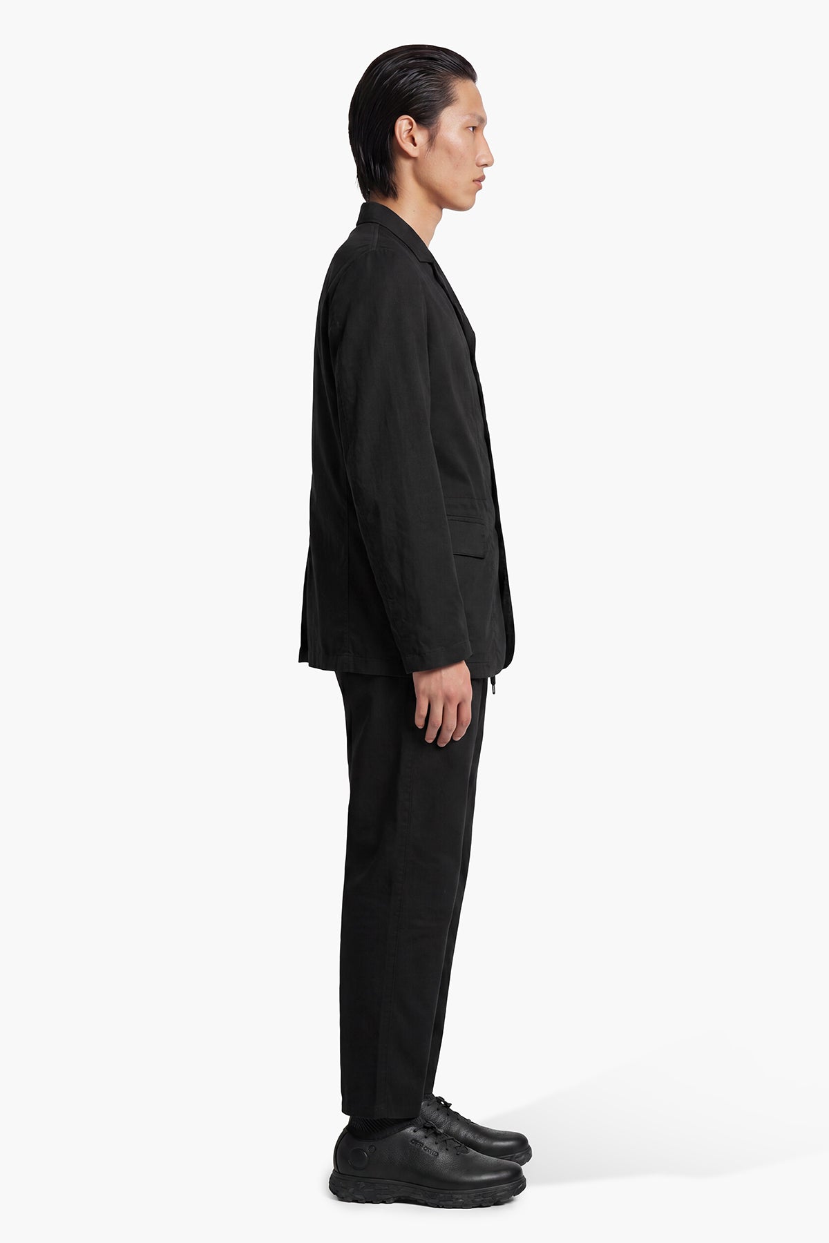 ZERUM BLAZER - BLACK