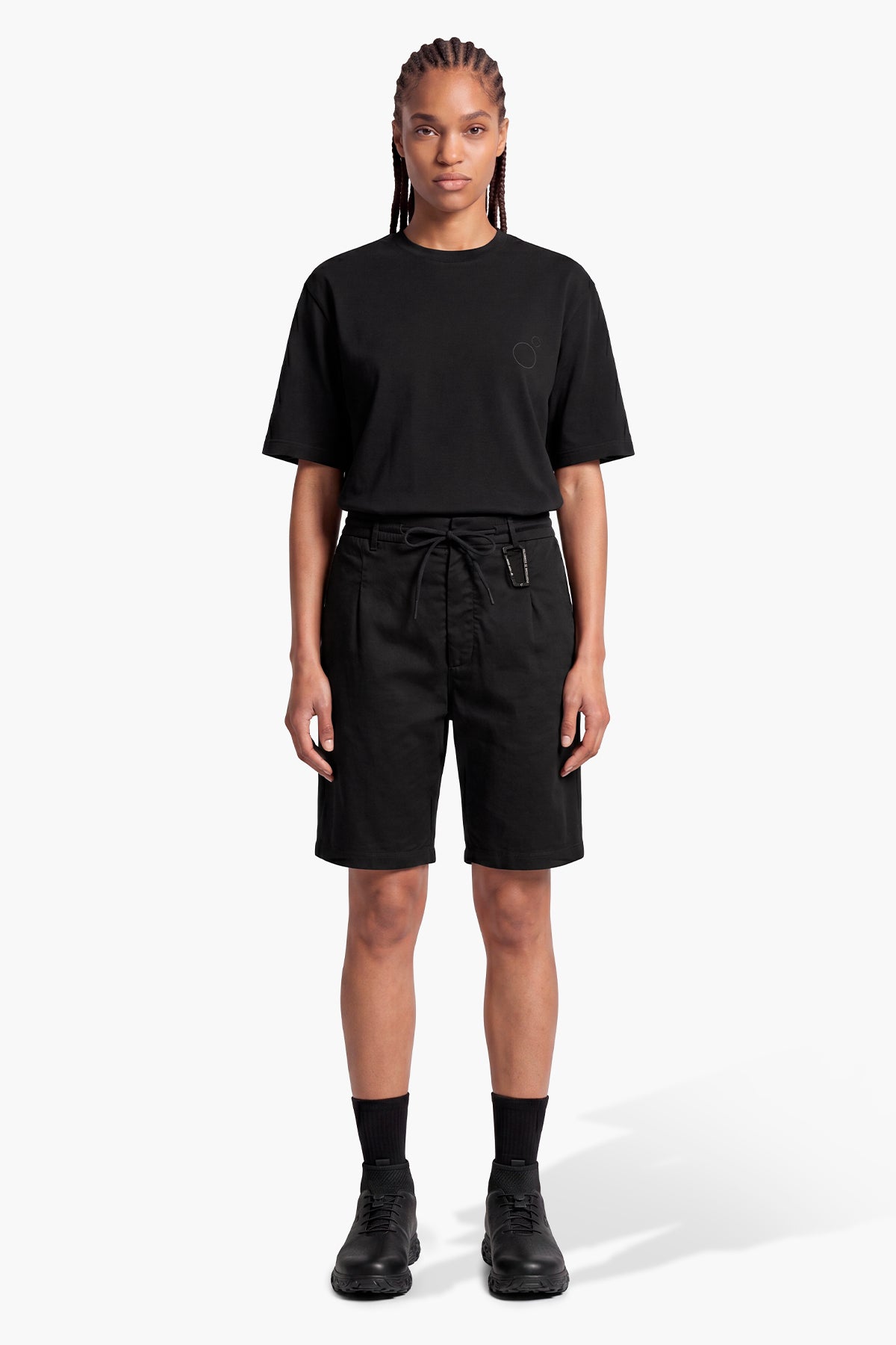 NOMAD LINEN CHINO CUT SHORT - BLACK