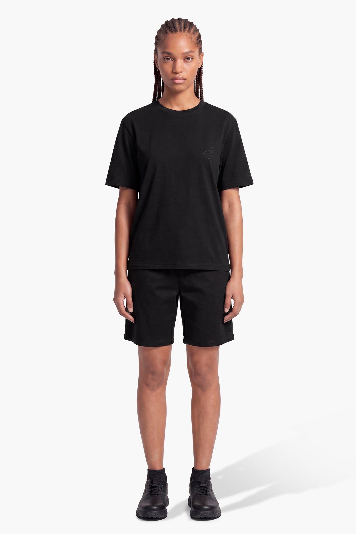 BASE T-SHIRT - BLACK