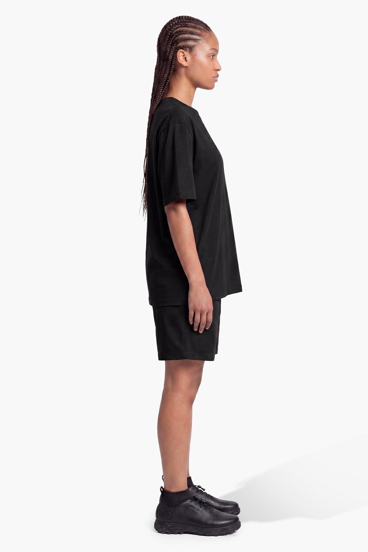 BASE T-SHIRT - BLACK