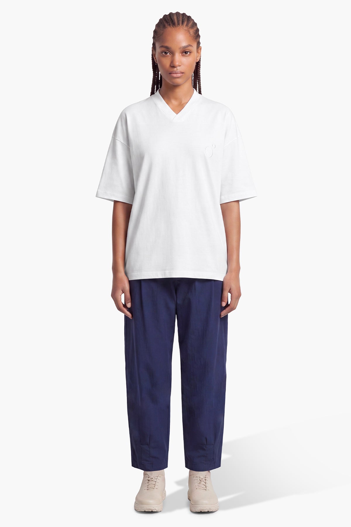 BASE V T-SHIRT - WHITE