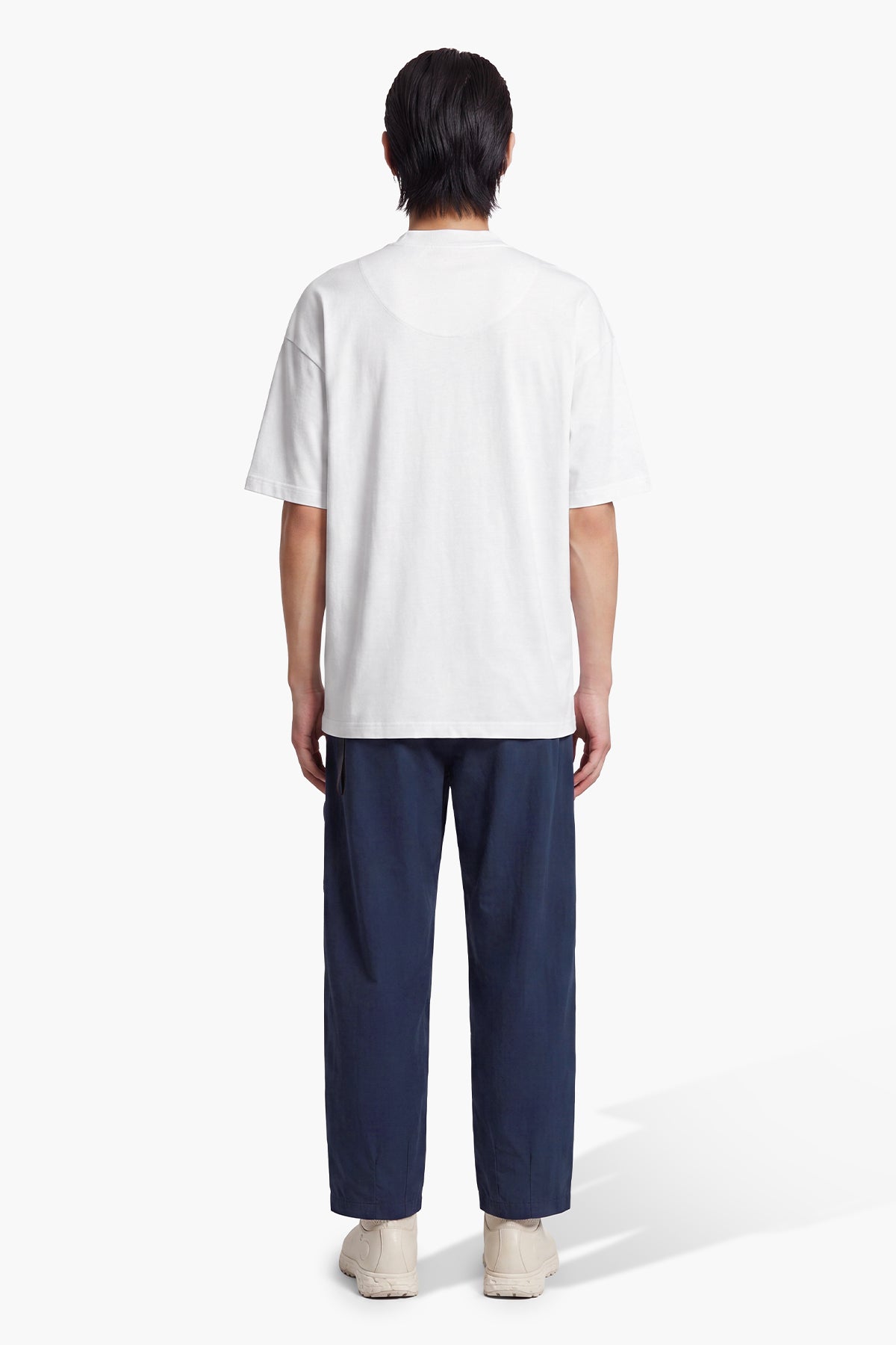 BASE V T-SHIRT - WHITE