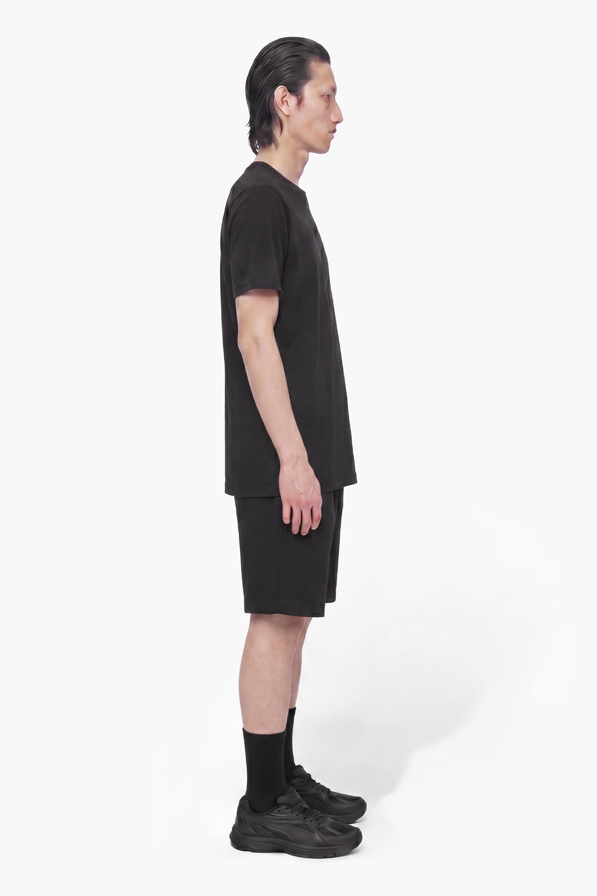 BASE T-SHIRT - BLACK