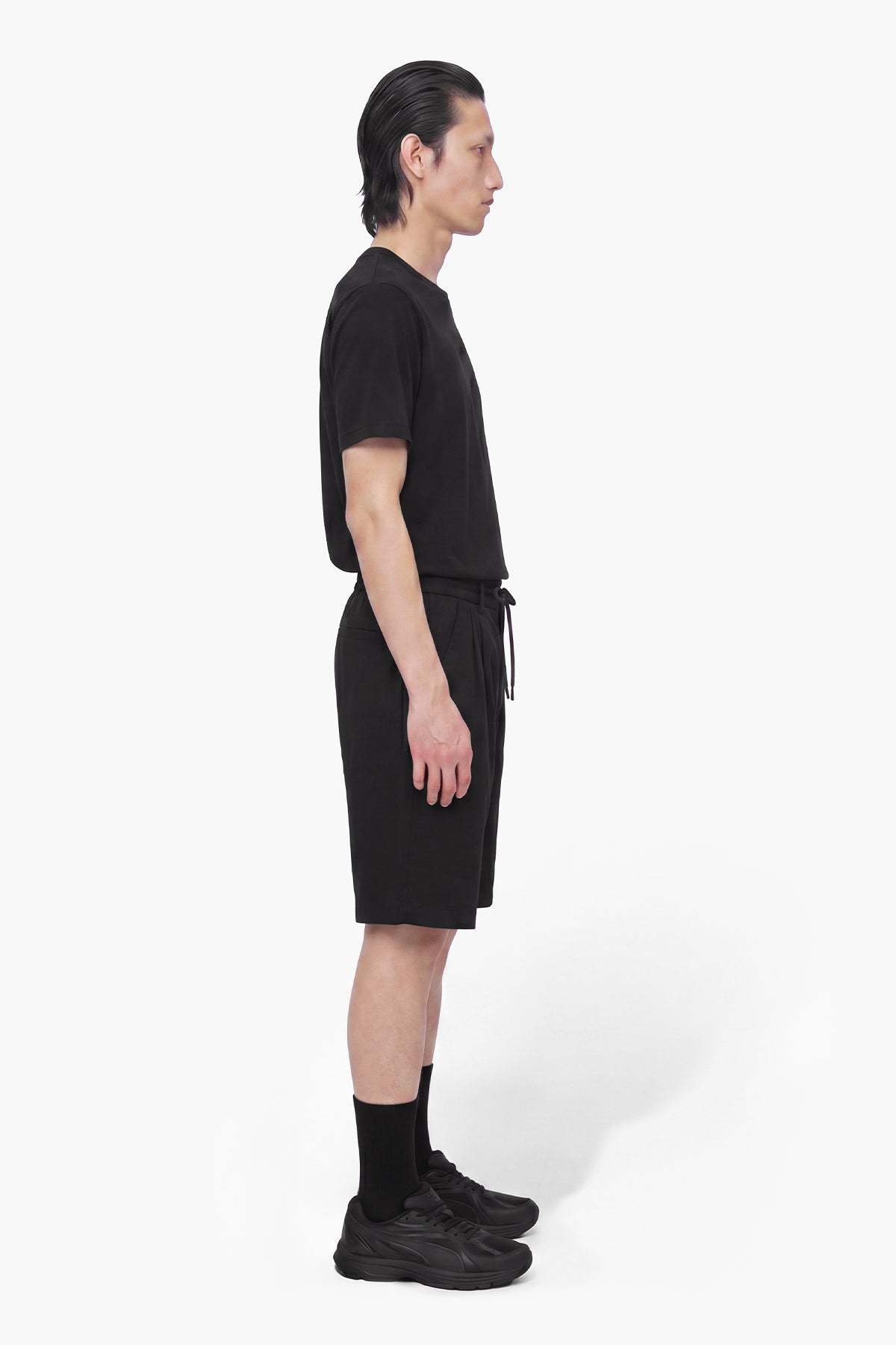 NOMAD LINEN CHINO CUT SHORT - BLACK