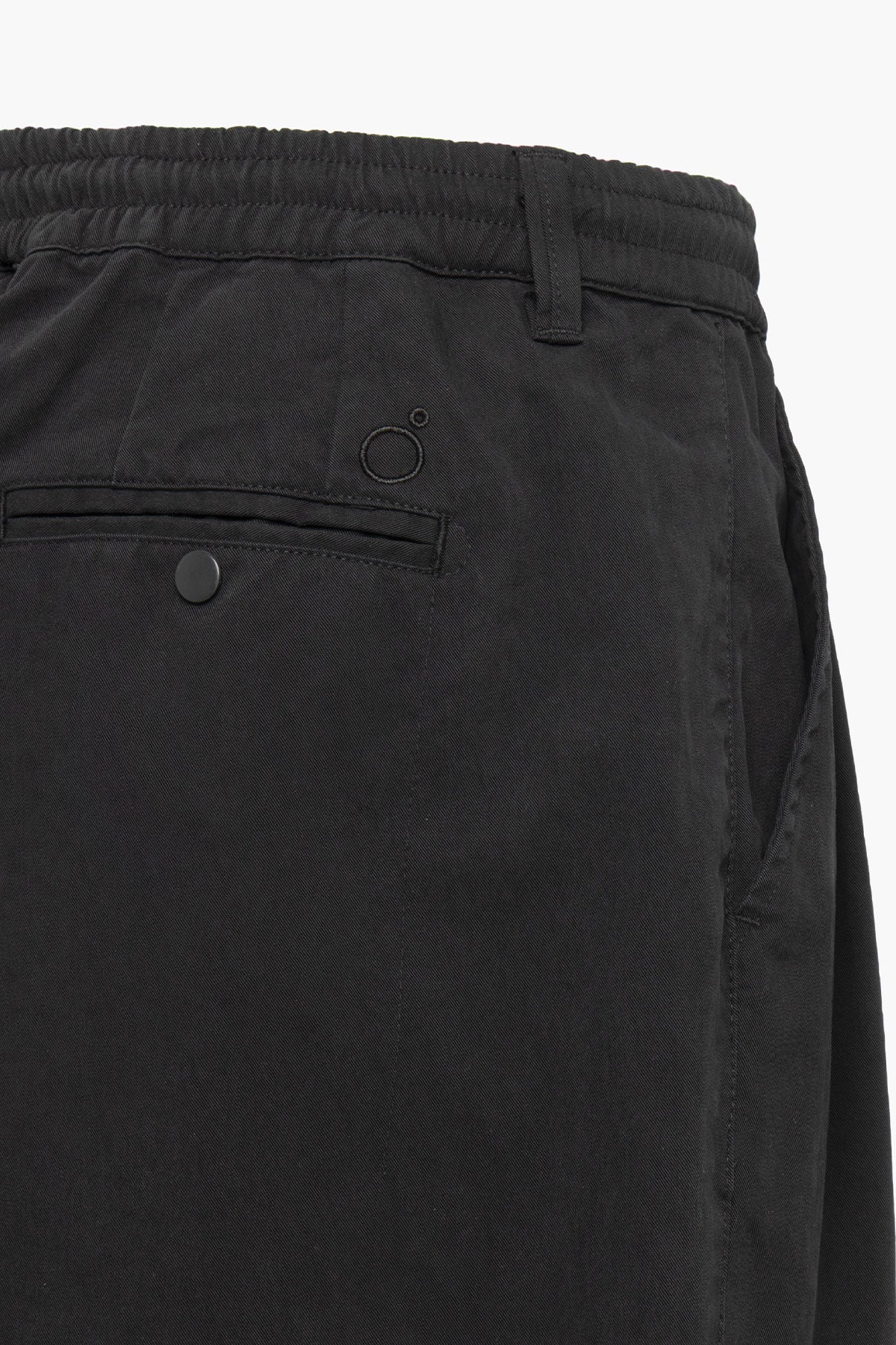 ROCHEL OVER FIT HOSE - SCHWARZ
