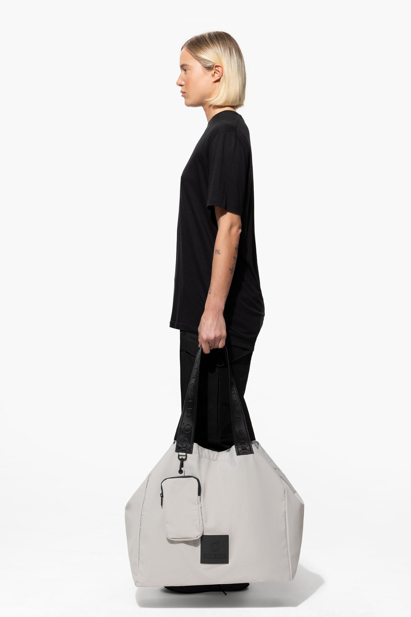 SHOPPING BAG TECH - GREY MOON
