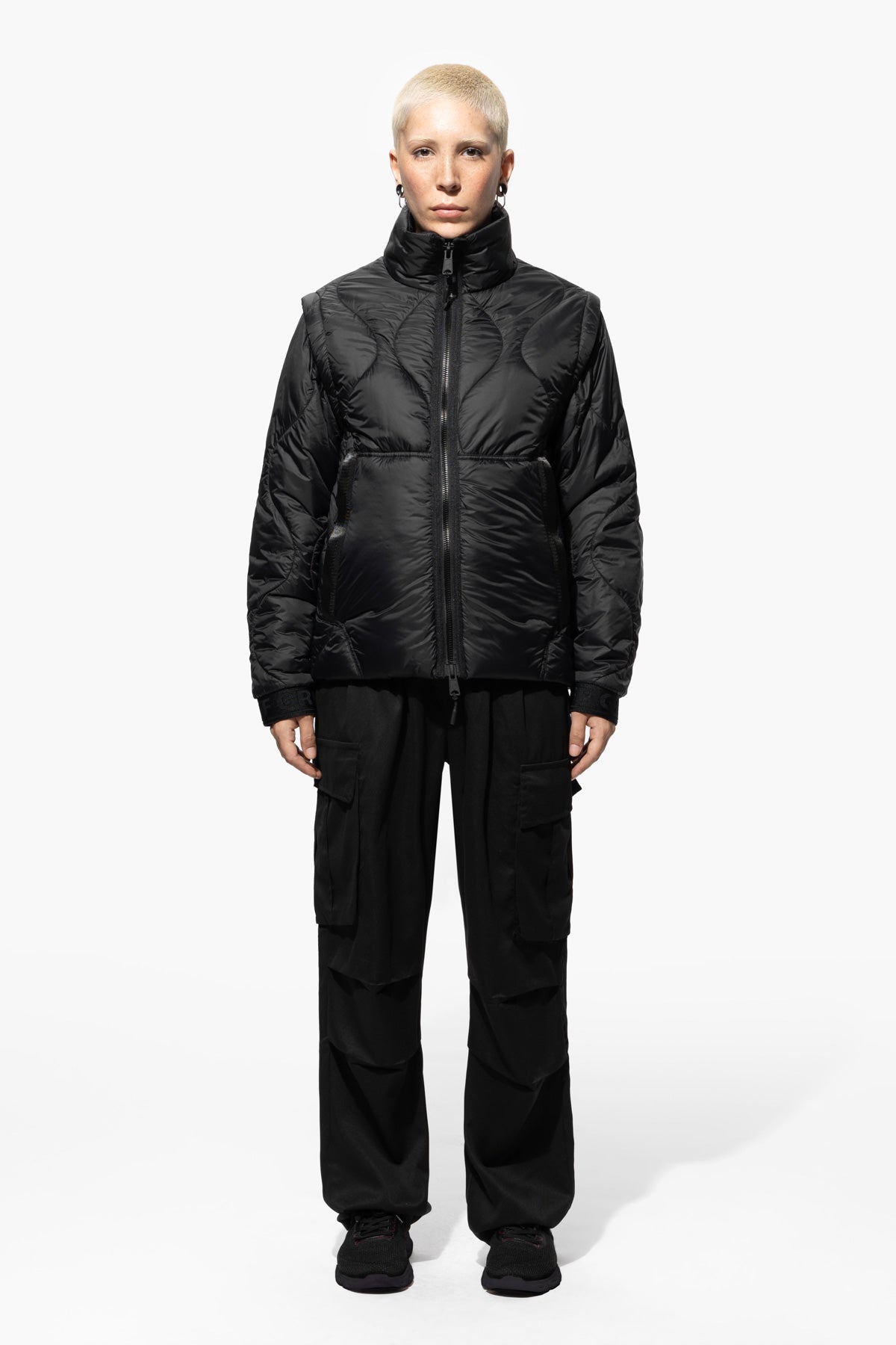 TWO PADDING JACKET - S & BLACK